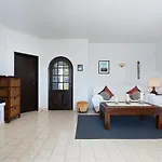 Casa Manjua *