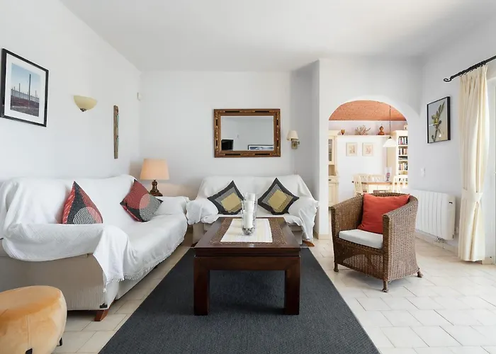 Casa Manjua * Carvoeiro (Lagoa)